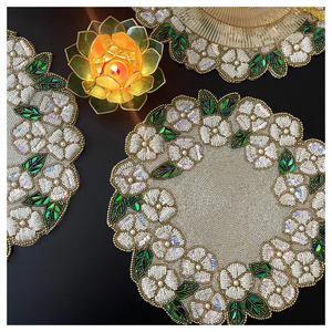 Sets de table perlés fantaisie pour broderie, sous-verres et centres de table perlés de différentes couleurs par Creative Art Zone - Product Image 6