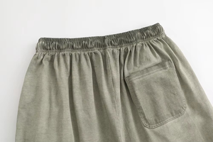 Shorts pour hommes en coton 100% de style streetwear personnalisé, 420g, coupe ample vintage avec cordon de serrage, effet délavé à l'acide - Product Image 2