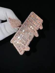 Colgante de Moissanita de Plata 925 con Nombre Personalizado Grado VVS D - Joyería Personalizada Estilo Hip-Hop Iced-Out Baguette para Rapper - Product Image 5