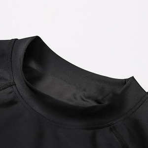 Prix d'usine OEM, produit en vente chaude, rash guard personnalisé, best-seller, nouveau design, rash guard, protection UV, rashguard pour hommes pour le surf - Product Image 4