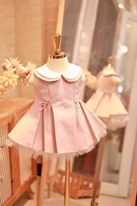 VESTIDO PLISADO Ajustado con Cuello Peter Pan para Bebés, Ecológico, ODM, Múltiples Opciones de Color, de 1 a 12 Años - Product Image 3