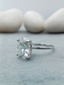 แหวนแต่งงานทรงรีทันสมัยจาก D'VINS JEWELS ประดับเพชรทรงบริลเลียนต์สี D ขาว โรสโกลด์ พร้อมใบรับรอง - Product Image 5