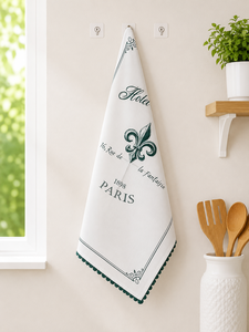 Essuie-tout de cuisine en coton imprimé Paris |   Essuie-mains de cuisine vintage français à motif Fleur-de-Lys |   Serviette de cuisine décorative verte et blanche - Product Image 2