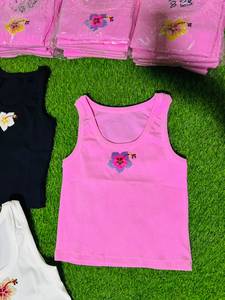 เสื้อกล้ามผ้าฝ้ายริบเนื้อนุ่มราคาประหยัด พร้อมลายปักสวยงาม สำหรับเด็กผู้หญิง สวมใส่สบายๆ ซ้อนเลเยอร์ และแฟชั่นฤดูร้อน - Product Image 4