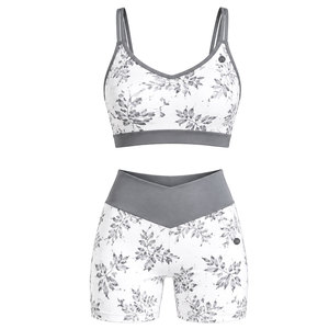 Ensemble de sport côtelé sans couture confortable pour femme – Tenue athlétique deux pièces extensible pour l'entraînement et le fitness - Product Image 4
