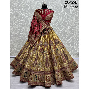 Collections de velours de vêtements de mariée indiens pour la mariée avec le travail de Zarkhan par Fabzone - Product Image 5