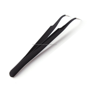 Ensemble de pinces à cils courbées noires mates avec logo personnalisé, pinces à cils à pointe en fibre à 90 degrés pour extensions de cils - Product Image 4