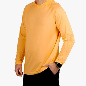 Camiseta Deportiva Unisex Naranja con Capucha, Estampada, de Manga Larga, Absorbente de Humedad, Color Sólido, con Logotipo Personalizado, Corte Regular - Product Image 5