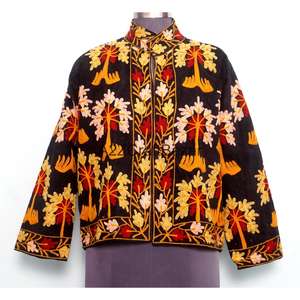 Chaqueta Acolchada Ecológica con Bordado Floral, Cuello Mandarín, Botones, Forro de Algodón a Rayas, Hecha a Mano, para Invierno, Otoño y Primavera - Product Image 1