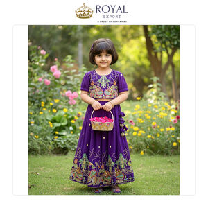 Lehenga Choli de Diseño Ligero y de Alta Calidad para Bodas, con Bordado de Lentejuelas en Faux Georgette, para Niñas - Product Image 5