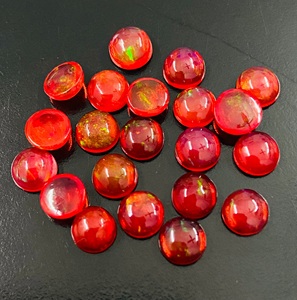 พลอยโอปอลสีแดงทรงกลมเจียระไนแบบบริลเลียนท์ สำหรับทำเครื่องประดับ ผิวขัดเงาสีรุ้ง - Product Image 1
