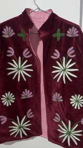 Bolero hecho a mano, chaqueta de terciopelo con bordado floral, abrigo estilo boho suzani, diseño de pájaro estilo boho suzani, chaqueta de terciopelo suzani. - Product Image 3