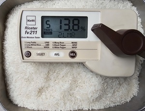 GAO ST25 LUA TOM/ ST25 RICE FROM RICE-SHRIMP FIELD - Arroz Aromático Premium, El Mejor Arroz del Mundo 2025 - Estándar UE/EE. UU. (Ms. Ellen) - Product Image 3