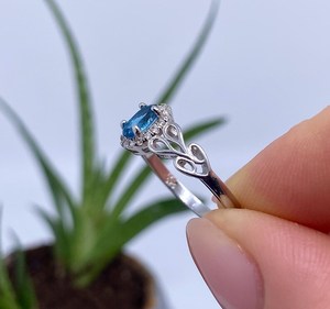 Anillo de Topacio Azul Londres Natural, Certificado por IGI, Estilo Art Deco, Plata de Ley 925, Chapado en Oro, Joyería Fina Hecha a Mano para Mujer - Product Image 2