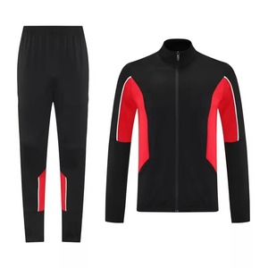 Ensemble de survêtement pour homme en molleton technique avec logo personnalisé en polyester, sweat à capuche zippé et pantalon imprimé 3 panneaux – Collection Sweatertech - Product Image 6