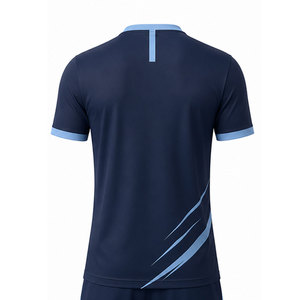 Tenue de football avancée, maillot et short à séchage rapide, conçus pour l'entraînement intensif, les performances en match et les sports d'équipe - Product Image 5