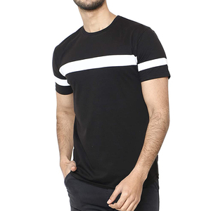 T-shirt à manches courtes en jersey respirant pour homme, taille plus, noir, avec bordure contrastée à rayures blanches, col rond, design tricoté décontracté - Product Image 1