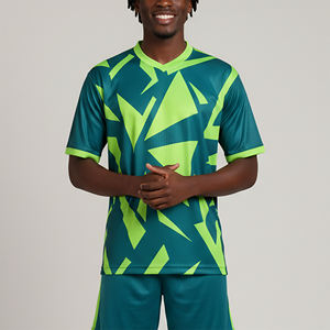 Camisetas de fútbol sublimadas personalizadas de primera calidad para hombre, transpirables, de secado rápido, diseño personalizable para equipos deportivos - Product Image 2