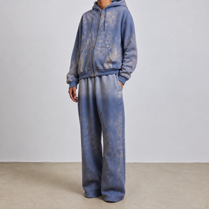 Ensemble de survêtement homme personnalisé en molleton deux pièces, vente en gros pour marques streetwear américaines, faible MOQ, directement de l'usine, prêt à l'emploi pour les acheteurs. - Product Image 1
