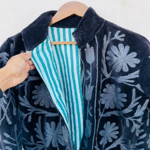 Manteau Distinctif Hiver Floral en Velours Suzani 100% Coton Respirant Broderie Bohème Intricata Broderie Ethnique Vêtement d'extérieur pour Femme - Product Image 6