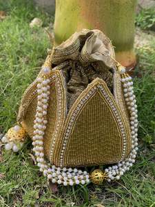 Sac à main de soirée de qualité supérieure en tissu perlé avec broderie florale, pochette pour femme, cadeau de mariage, pochette de soirée - Product Image 3