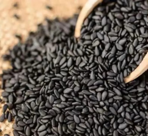 Graines de sésame noir sélectionnées, aliments naturels séchés, approvisionnement pour importateurs, qualité supérieure et emballage propre pour l'exportation - Product Image 1