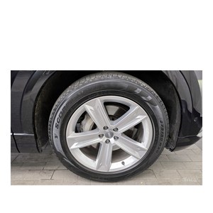 Audi Q8 45 TDI Quattro Premium 2023, 105,023 km, Diésel, Automático, Asientos de Cuero, Volante a la Izquierda, Cámara Trasera - Product Image 5