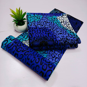 Tissu moderne en mélange coton-viscose imprimé wax africain Gaborone pour vêtements élégants pour femmes - Product Image 5