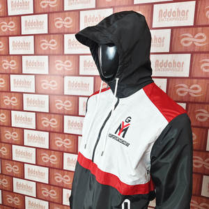 Custom Summer Nylon Polyester Shell Tracksuit Two Piece Jogging Suit <b>Track</b> Windbreaker <b>Jacket</b> Shorts Sets <b>for</b> <b>Men</b> - Product Image 3