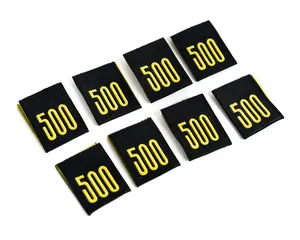 Étiquettes de luxe en satin pour vêtements et étiquettes de marque personnalisées tissées avec logo pour vêtements, gravées au laser - Product Image 2