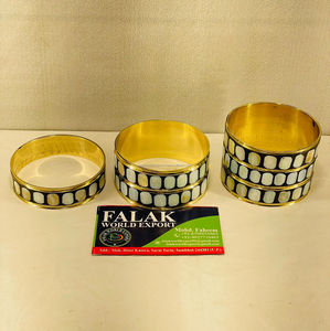 Conjunto de Brazaletes Redondos de Madreperla con Corte de Corazón, Brazalete Moderno para Mujer, Pintado, Ecológico, Joyería de Moda, Regalo - Product Image 4
