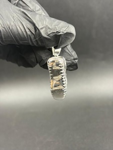 Colgante de Zapatilla con Moissanita, Plata 925, Aleación de Zinc, Cristal y Diamantes de Imitación, Engaste en Canal, Joyería Unisex para Regalo - Product Image 3