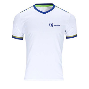 Vêtements de sport professionnels, maillot de football léger et confortable, uniforme d'équipe athlétique pour l'entraînement et les matchs - Product Image 1
