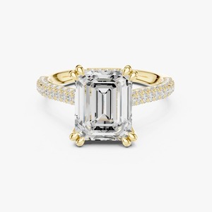 Anillo de Compromiso con Diamante Cultivado en Laboratorio, Corte Esmeralda de 2.85 Ct, Oro Amarillo de 9K, Banda Doble Pavé, Joyería OEM al por Mayor - Product Image 3