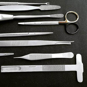 Juego de Instrumentos de Cirugía Plástica Profesional de Acero Inoxidable Premium con Tijeras de Carburo de Tungsteno - Product Image 2