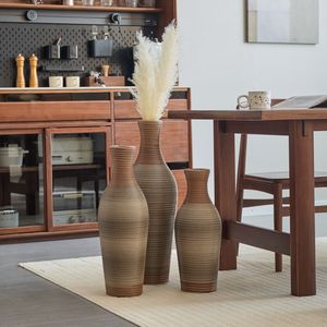 Jarrón Clásico Marrón de Escritorio y de Pie con Soporte Alto Independiente para Flores, Elegante Jarrón Decorativo de Enredadera Artificial PV - Product Image 4