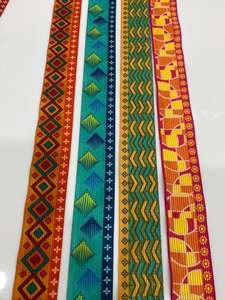 Atractivo encaje con estampado floral digital disponible en múltiples patrones y colores. - Product Image 3