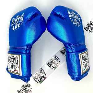 Gants de boxe professionnels personnalisables en cuir de vachette de qualité supérieure, lacés, avec rembourrage épais à 4 couches, respirants, No Boxing No Life Gloves - Product Image 3