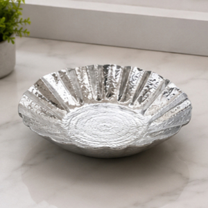 Bol décoratif en aluminium fait main en forme de fleur, décoration moderne pour table d'intérieur, décoration de la maison pour le salon, utilisation toute saison - Product Image 6