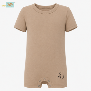 Chaleco Popper Color Arena Marrón |   Ropa Sensorial Especial para Niños, Prenda Inclusiva de Manga Corta, Transpirable, de Algodón Elástico, Body Adaptable - Product Image 1