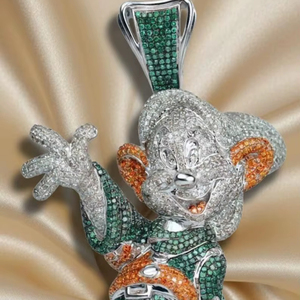 Colgante de Mickey Mouse, Colgante de Personaje de Dibujos Animados Estilo Hip Hop en Plata 925, Colgante Personalizado con Incrustaciones de Moissanita VVS - Product Image 1