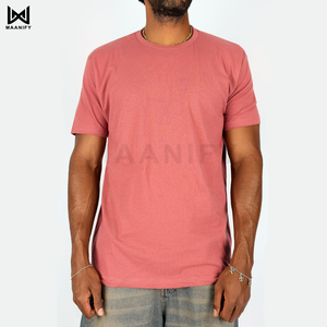 เสื้อยืดสีม่วงเข้มคุณภาพสูงสำหรับผู้ชาย พิมพ์โลโก้ตามสั่ง คอริบหนา เสื้อเปล่าสไตล์สตรีทแวร์ ผ้าฝ้าย ผลิตโดย MAANIFY - Product Image 1