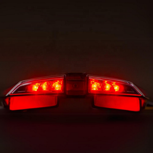 ไฟท้ายมอเตอร์ไซค์ LED พร้อมไฟเลี้ยวในตัว รุ่น Hypermotard ปี 2013 ขึ้นไป มาตรฐาน E-Mark สี Smoke - Product Image 6