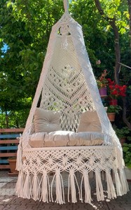 Balançoire double en macramé pour patio, Balançoire de patio, Balançoire en macramé, Balançoire suspendue en macramé, Chaise en macramé, Chaise hamac, Balançoire de jardin, Cadeau de pendaison de crémaillère - Product Image 3