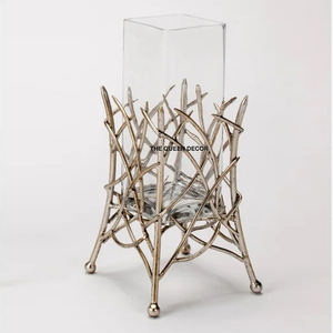 Jarrón Decorativo para Plantas, Jarrón de Metal Martillado de Lujo con Detalles de Bambú Dorado, Moderno, para Arreglos Florales y Decoración del Hogar - Product Image 4