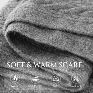 Écharpe tricotée unisexe prête à l'emploi en coffret cadeau - Écharpe d'hiver d'entreprise - Écharpe de luxe en maille côtelée douce avec logo personnalisé - Product Image 3