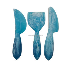 Ensemble de couteaux à fromage en résine élégante à motif ondulé, design moderne, écologique, passe au lave-vaisselle, personnalisable pour les soirées vin, les amuse-gueules, cadeau - Product Image 4