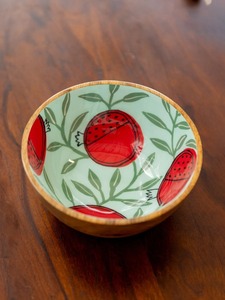 Tazón de Madera Hecho a Mano con Diseño de Mariquita Roja, Recubrimiento de Esmalte de Color, Estilo Adorable para Servir Alimentos, Regalos, Diseño Rústico - Product Image 5