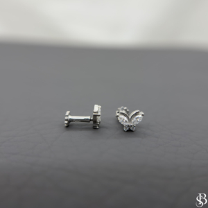 Boucles d'oreilles papillon en moissanite, bijoux minimalistes à taille marquise, clous d'oreilles papillon délicats - Product Image 5