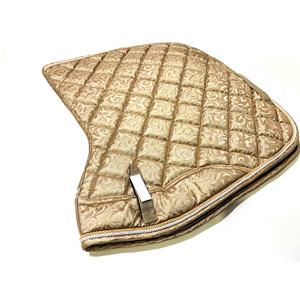 Tapis de selle d'équitation multi-usages personnalisés en coton avec doublure en maille antidérapante et sangle de contention pour chevaux de dressage et de course - Product Image 2